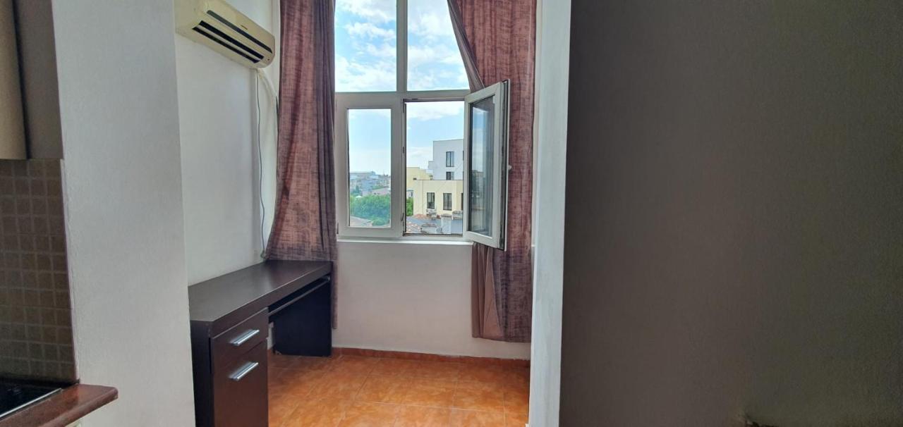 Ferienwohnung City Center Majestic Studio Bukarest Exterior foto